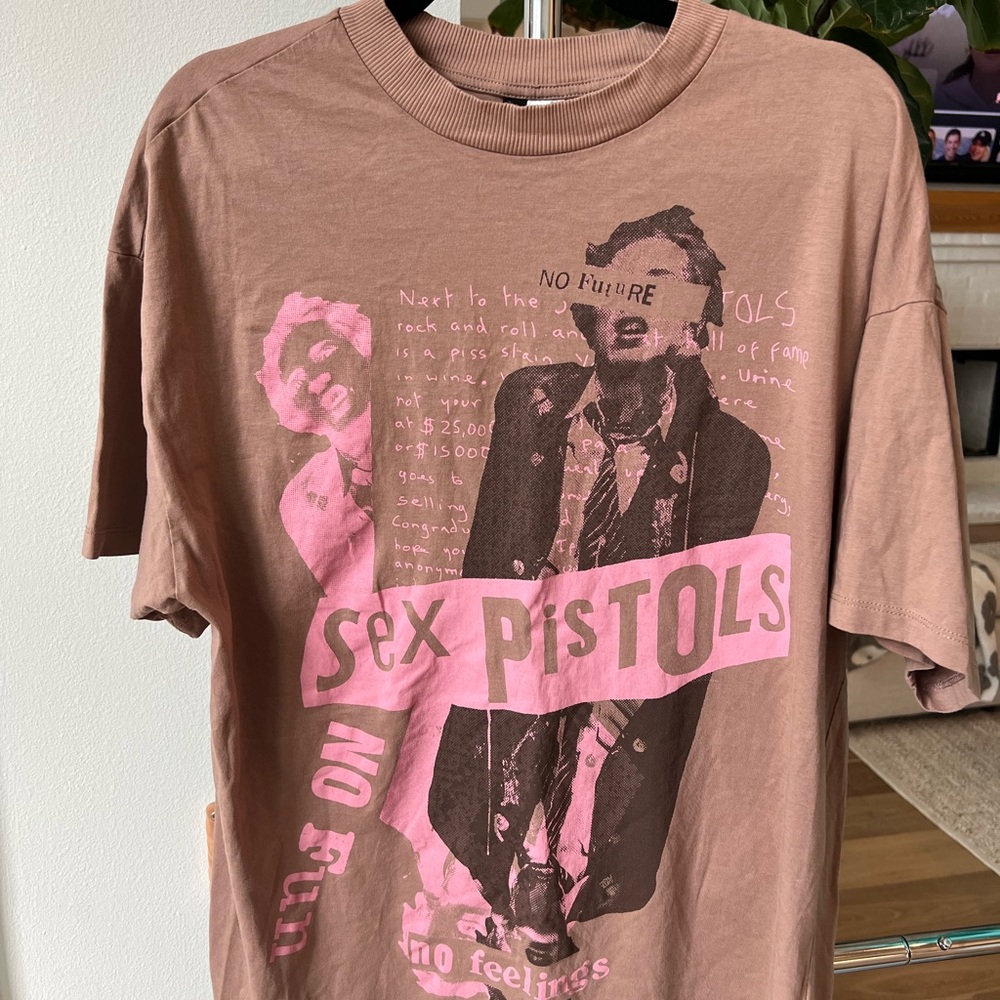 H&M Graphic Tee